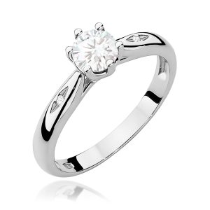 Pierścionek W0074 Biały Szafir 0,60ct białe złoto